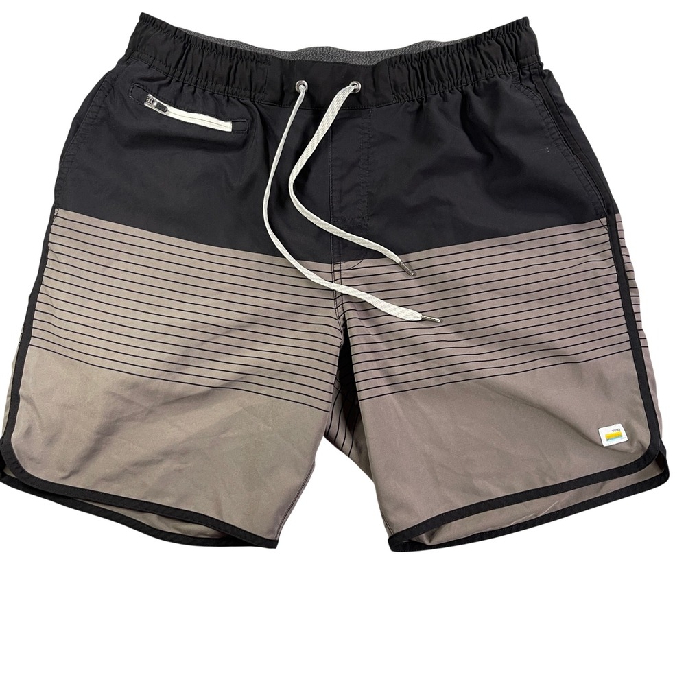Vuori Banks Unlined Hybrid Performance Board Shorts 7" Mens Med Black Tan Stripe